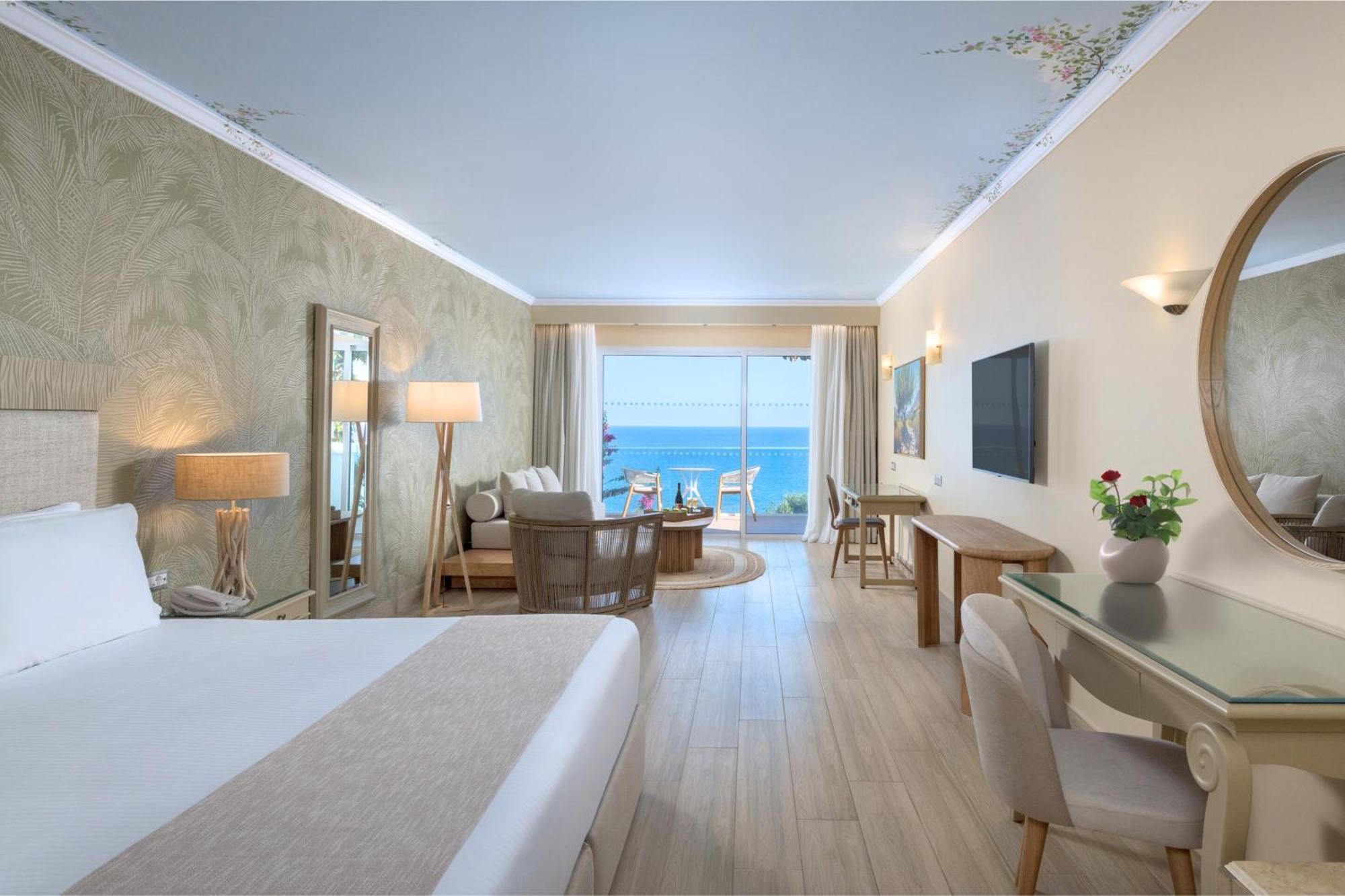 Junior Suite Deluxe con Vista Mare (2-3 Persone)